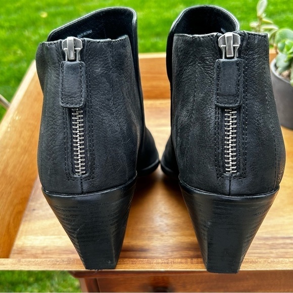 EILEEN FISCHER  “PEER” Suede Booties Heeled Ankle Boots Black | Size 9.5 - Picture 7 of 11